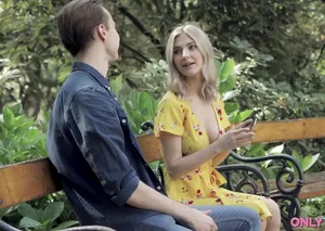 Cô nàng ra công viên tìm trai lạ về phang trả thù gã anh bồ xem sex thủ dâm